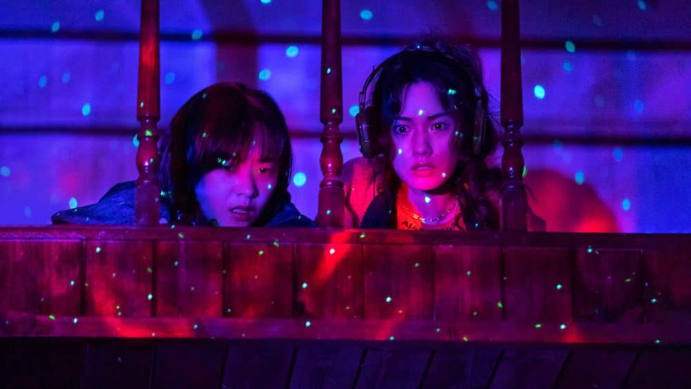 Read more about the article เรื่องย่อซีรีส์ Glitch กลิตช์ (2022)