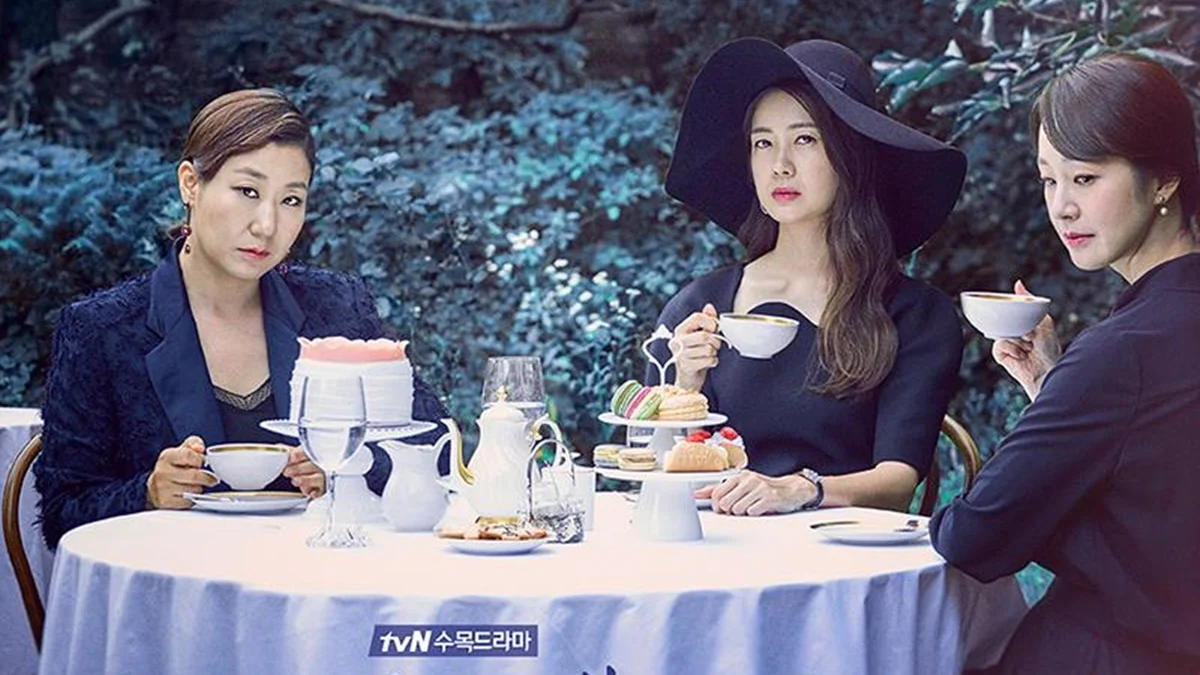 Read more about the article เรื่องย่อซีรีส์ Avengers Social Club (2017)