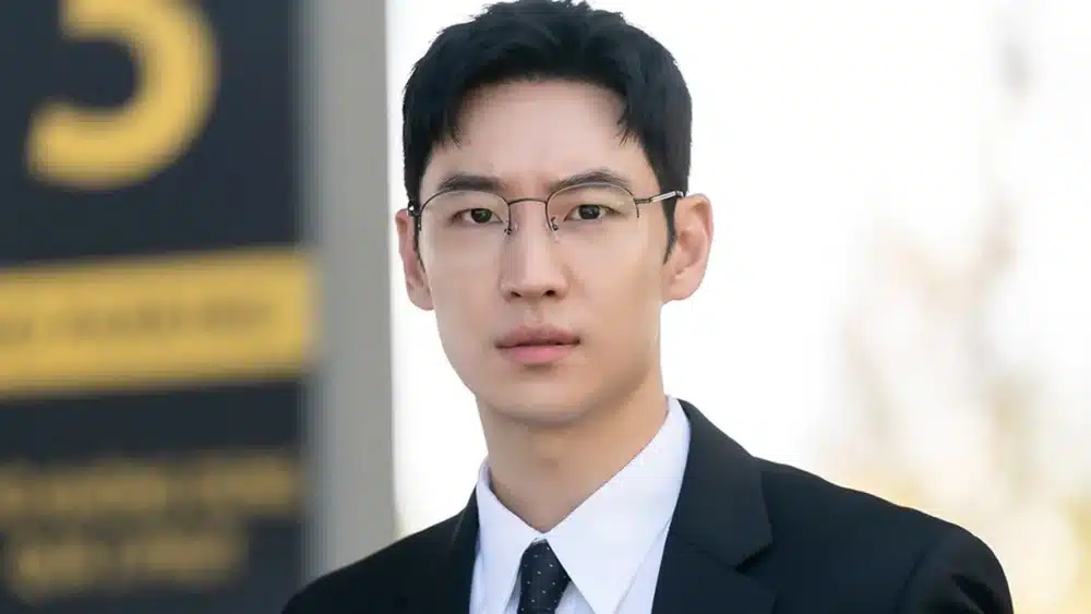 Read more about the article 15 เรื่องน่ารู้ของ อีเจฮุน (Lee Je Hoon)