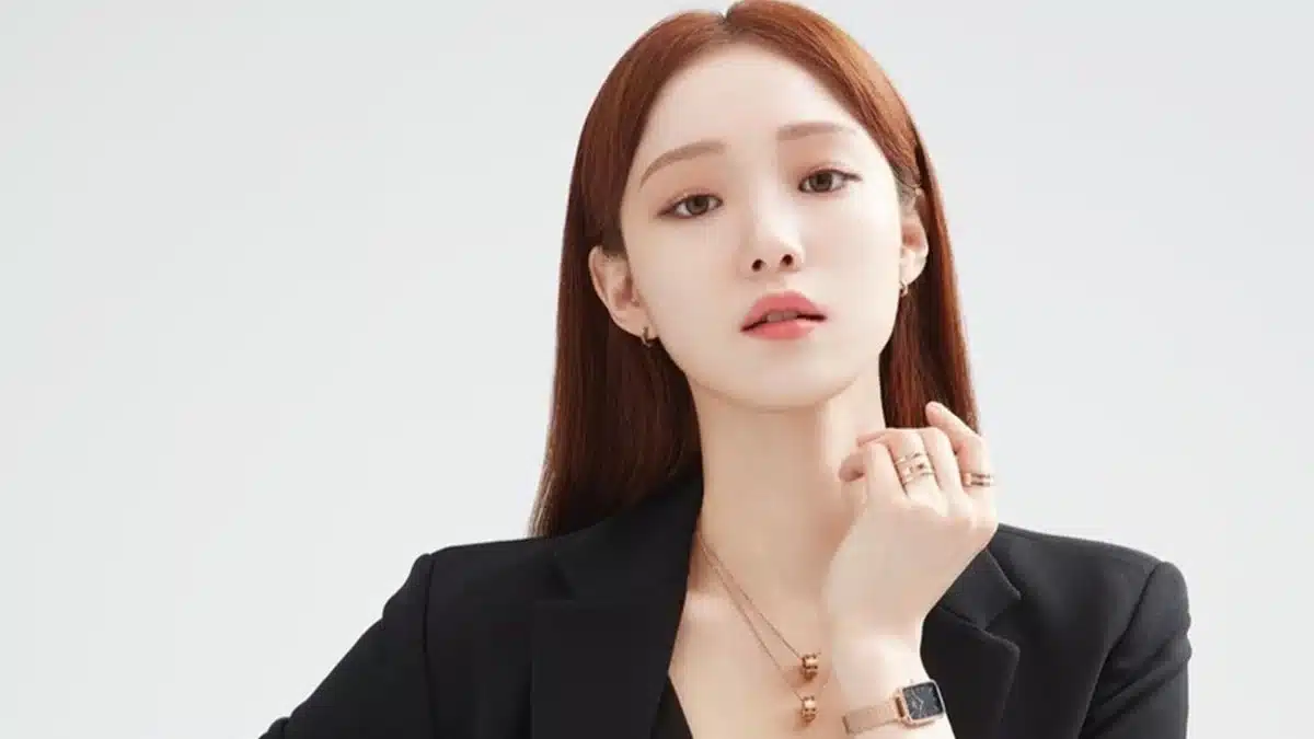 You are currently viewing ประวัติ อีซองคยอง (Lee Sung kyung) พร้อมผลงาน