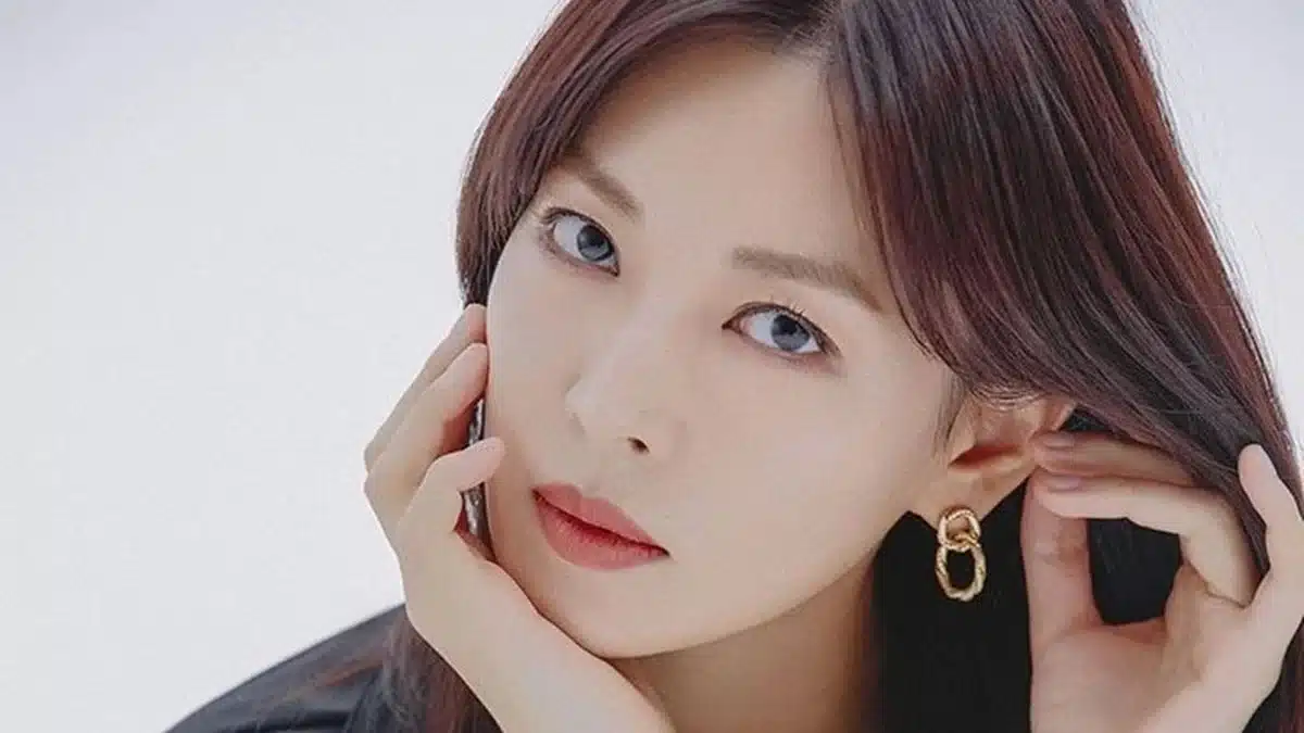 You are currently viewing 10 เรื่องของคิมโซยอน (Kim So Yeon) พร้อมประวัติและผลงาน