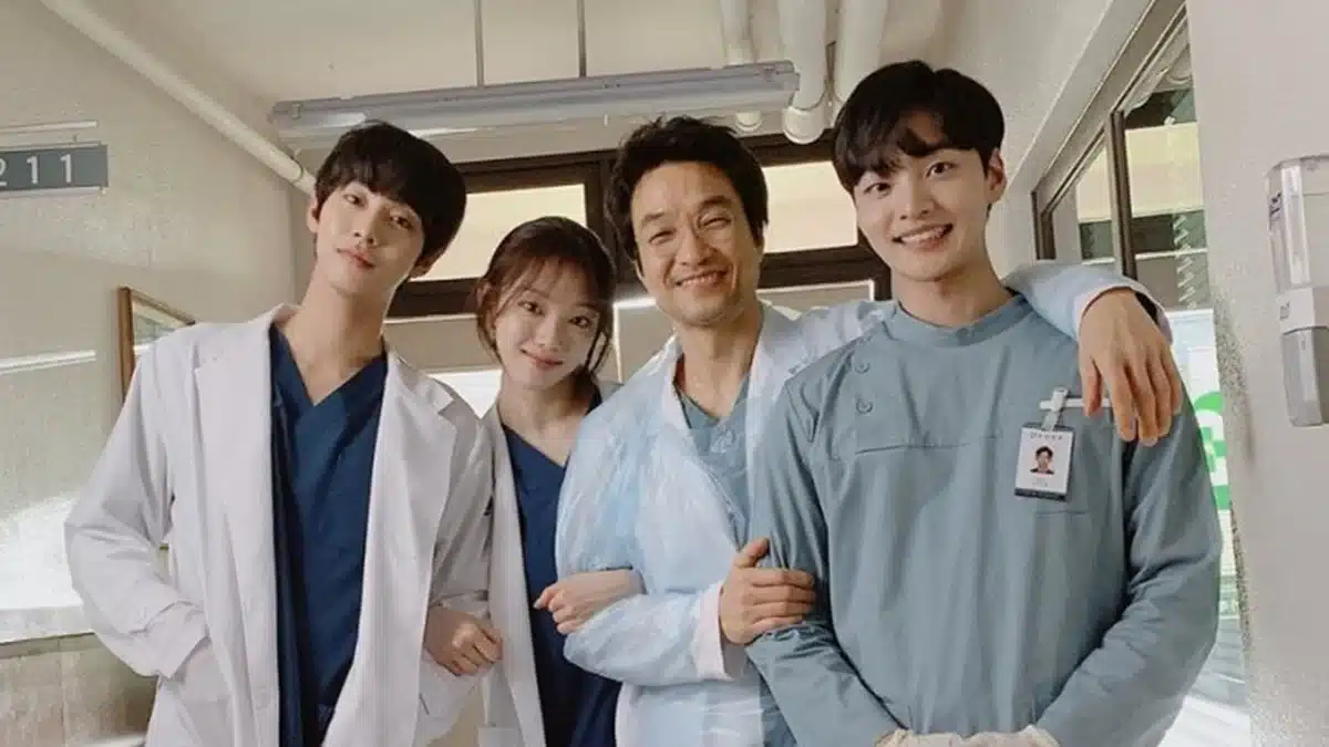 You are currently viewing ประโยคเด็ดจาก ‘Dr. Romantic’ ซีซั่น 3 ที่กินใจผู้ชม