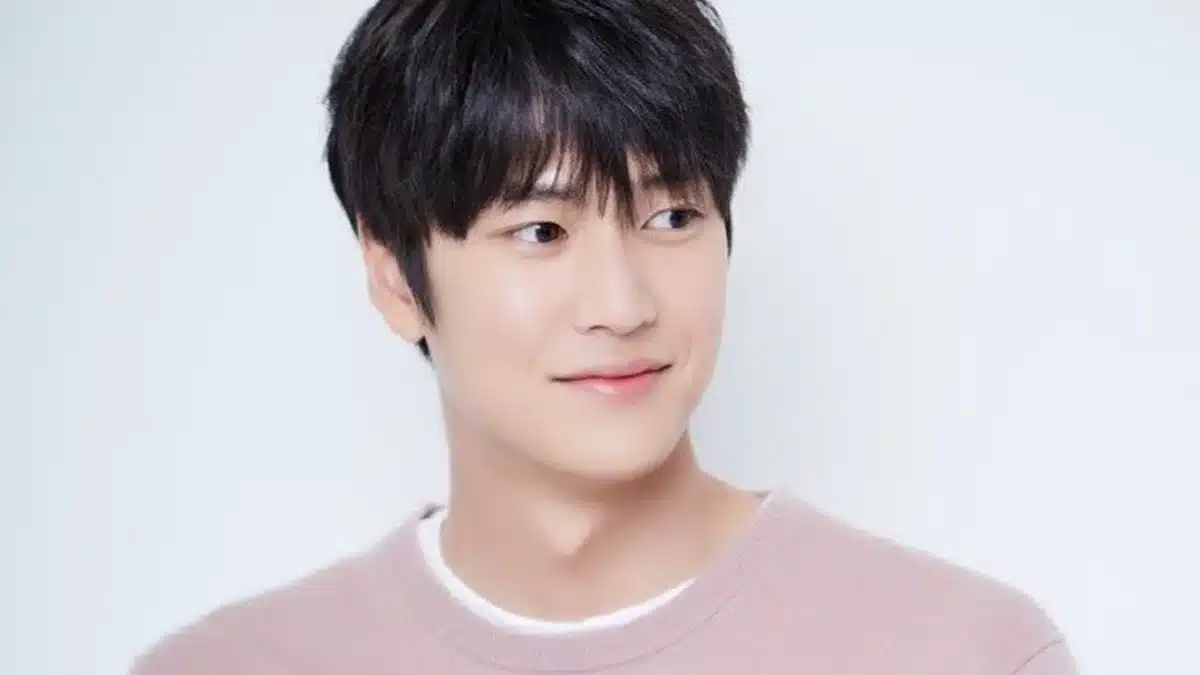 You are currently viewing 10 เรื่องน่ารู้ของนาอินอู (Na In Woo)