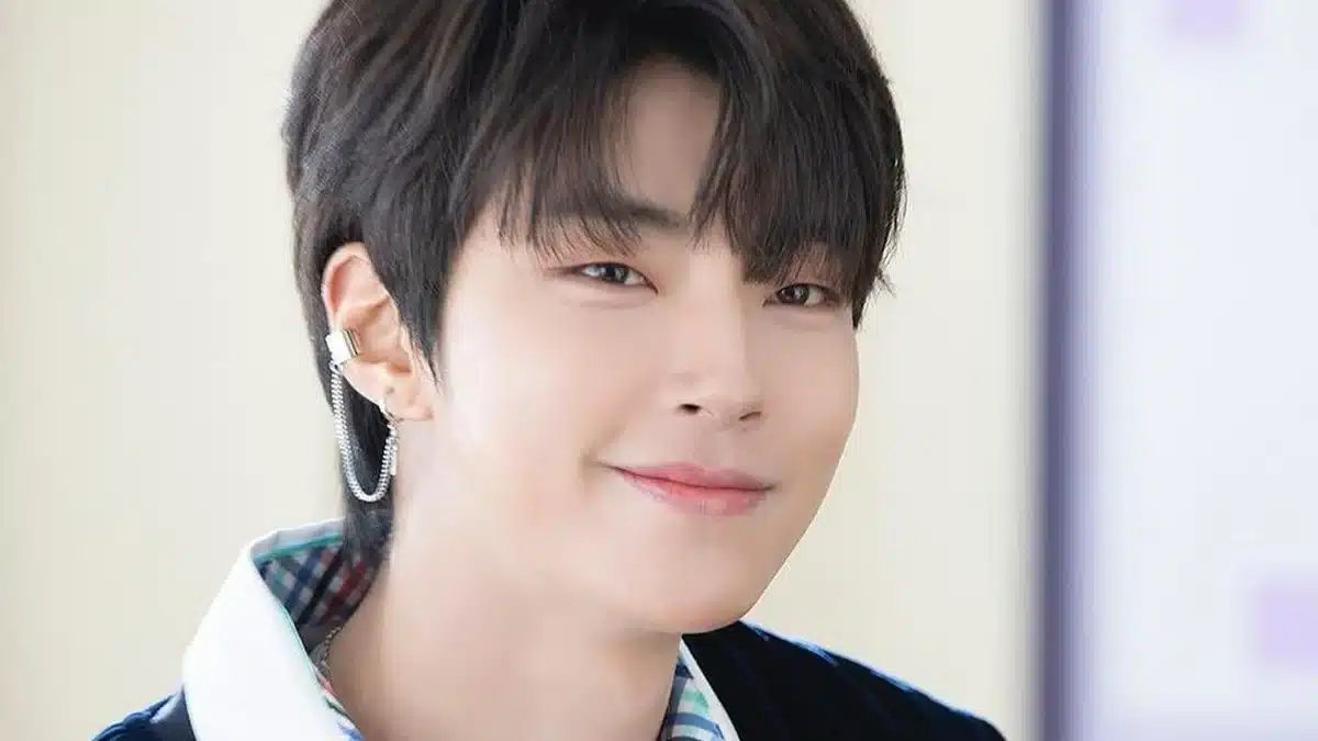 You are currently viewing 10 เรื่องที่ควรรู้จัก ฮวังอินยอบ (Hwang In Yeop)