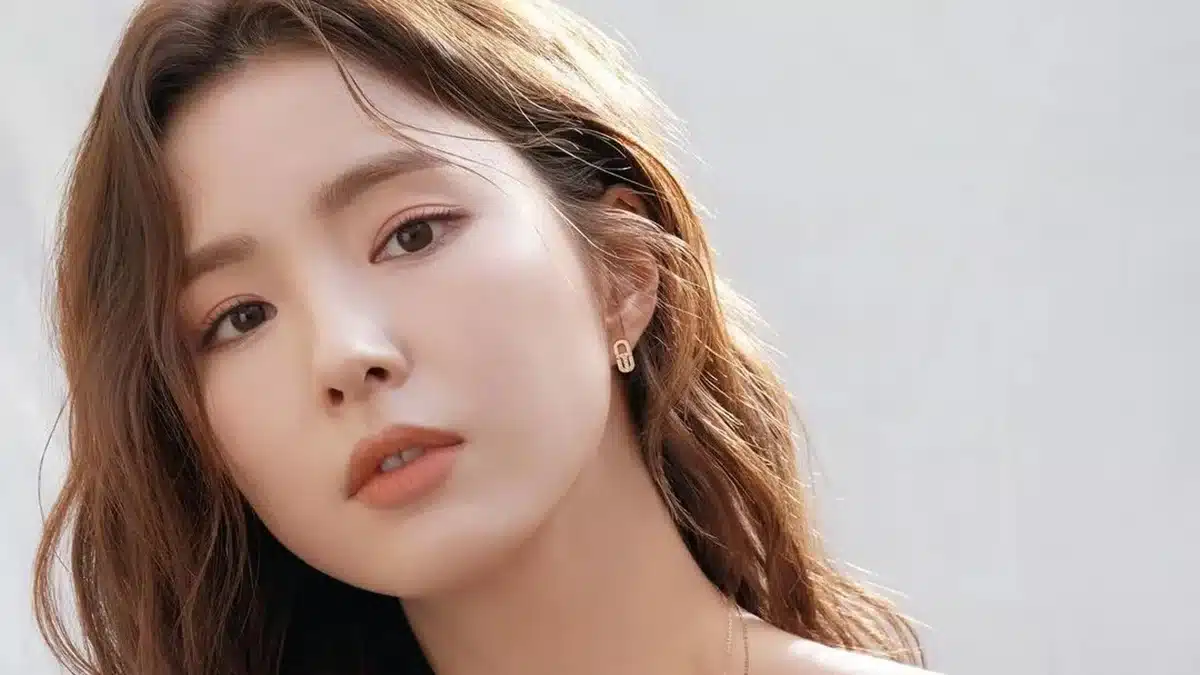 Read more about the article 11 เรื่องน่ารู้ของ ชินเซคยอง (Shin Se Kyung)