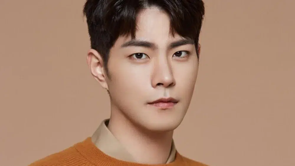 Read more about the article 10 เรื่องน่ารู้ของนักแสดงหนุ่ม ฮงจงฮยอน (Hong Jong Hyun)