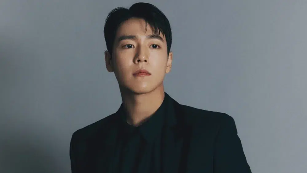 Read more about the article รู้จัก อีฮยอนอู (Lee Hyun Woo)พร้อมประวัติและผลงาน
