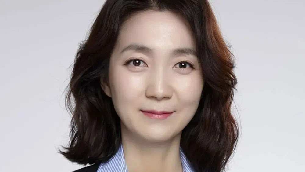 Read more about the article คิมจูรยอง นักแสดงสาวจาก “Squid Game” ประวัติการประกวดและอาชีพที่น่าทึ่งของเธอ