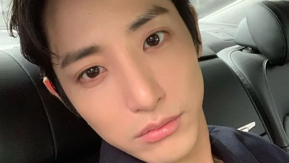 Read more about the article 10 เรื่องน่ารู้ของนักแสดง-นายแบบหนุ่ม อีซูฮยอก (Lee Soo Hyuk)