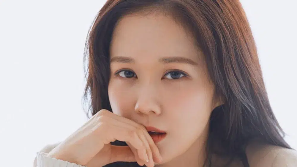 Read more about the article รู้จัก จางนารา (Jang Na Ra) พร้อมประวัติและผลงาน