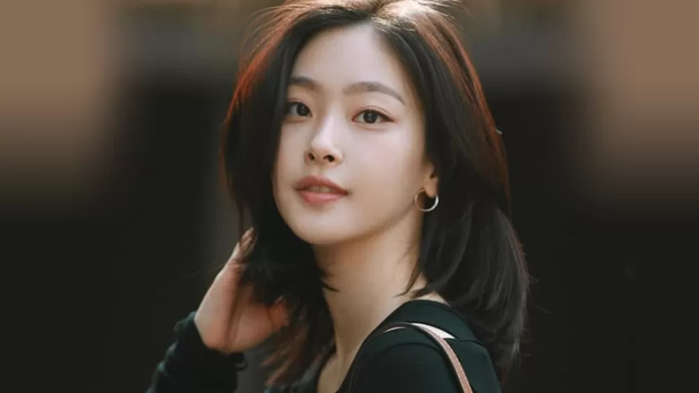 Read more about the article ประวัติและผลงานของ ชเวฮีจิน (Choi Hee Jin)