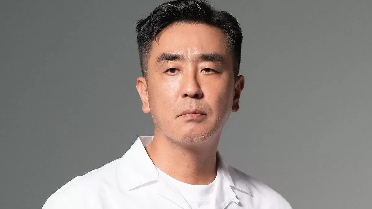Read more about the article เรื่องย่อซีรีส์ The Story of Manager Kim, Who Works for a Large Company in Seoul (2025)